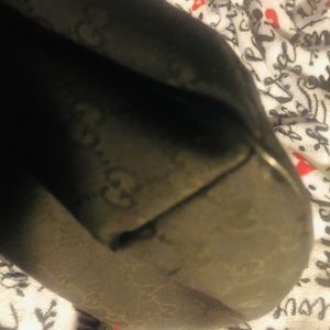 Black authentic Gucci crossbody